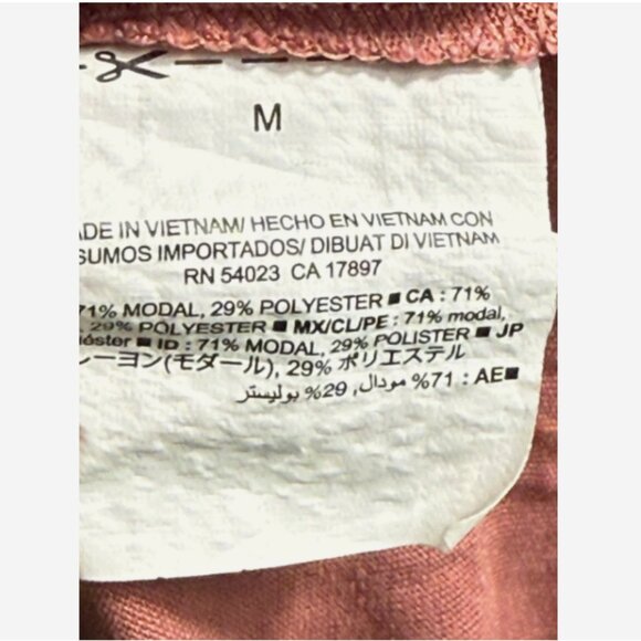 Old Navy Dark Pink Sueded Tulip-Back Tee Women’s M Short Sleeve Top - Picture 7 of 7